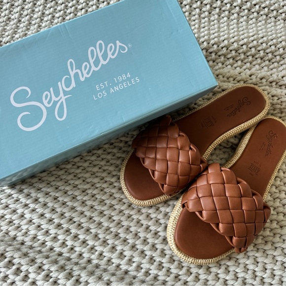 Brand new, never worn Seychelles sandals - Italian leather, made in Italy - Picture 1 of 14